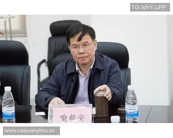 杭州足球队转型之路:从传统强队到现代化发展的新篇章 杭州足球队转型之路:从传统强队到现代化发展的新篇章